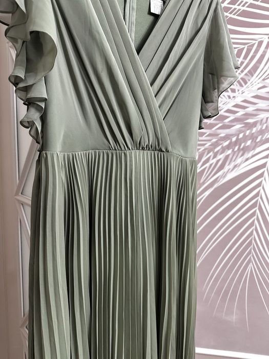 Платье нарядное для мероприятий