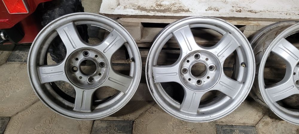 Продам срочно торусы