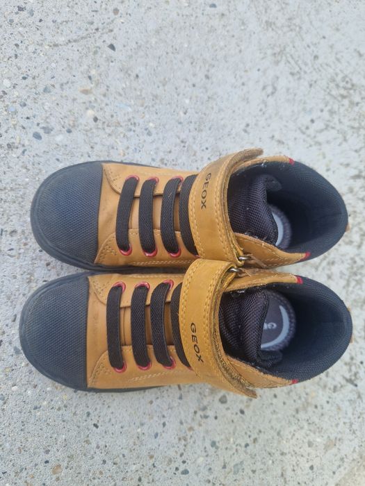 Обувки geox 26номер