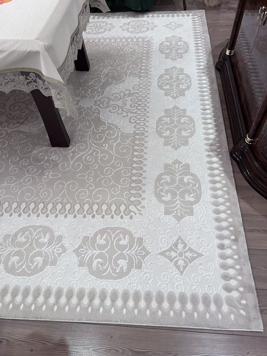 Продам турецкий ковер 3*6м