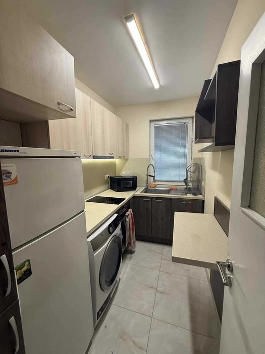 Дава се под наем Двустаен апартамент в София, Център - 60 кв.м за 698.19 € - Снимка #3