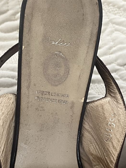 Замшевые босоножки