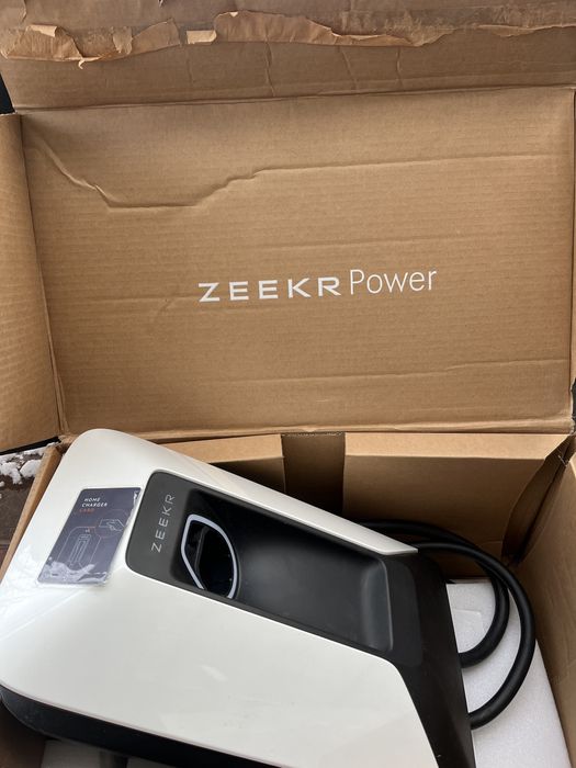 Зарядная станция для электромобиля