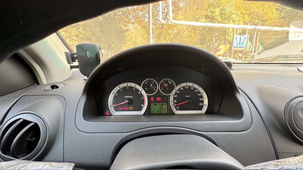 Продаётся автомобиль нексия 3