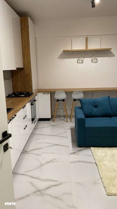 Studio lângă pasarela metrou Berceni