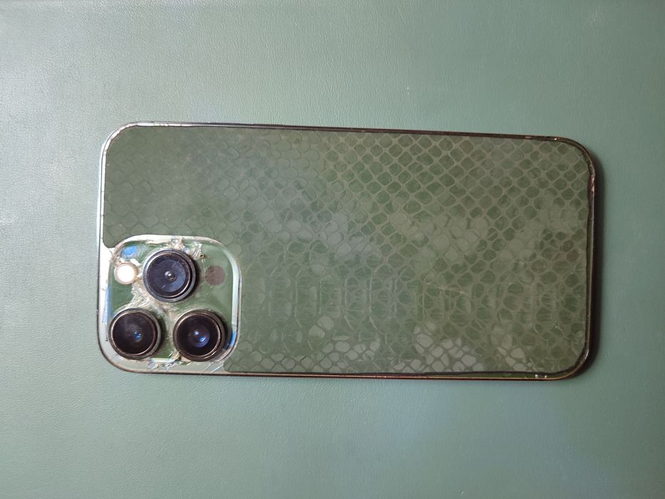 Iphon xr korpus 13  Айфон Xr корпус 13