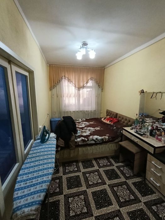 2-хонали Арзонгина сотилади. 29900$