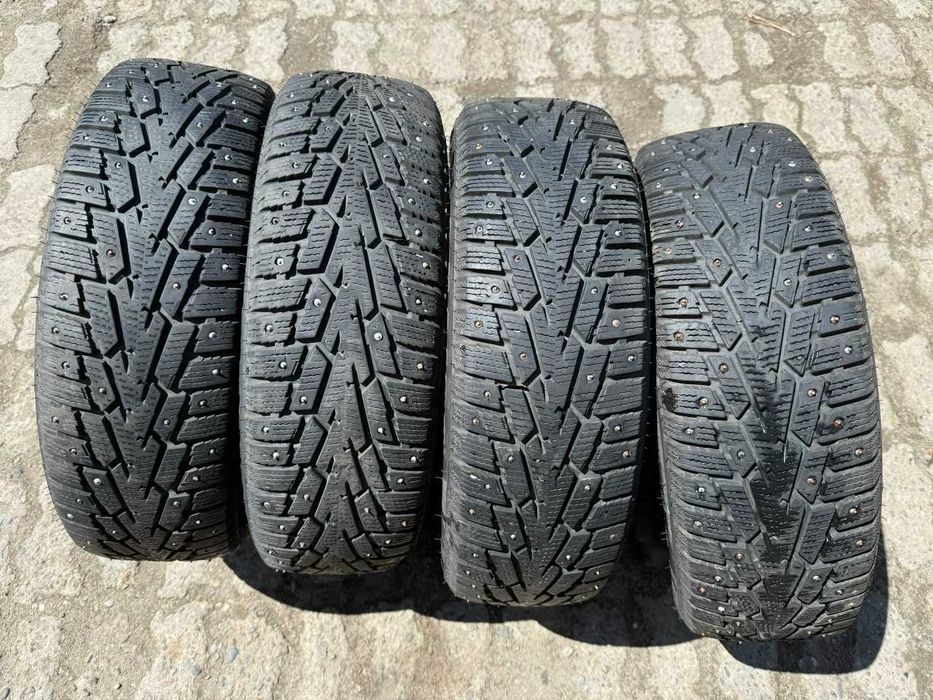 Зимние шины 185/65 R15