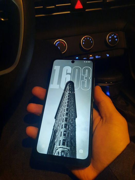 Смартфон Poco x4 pro