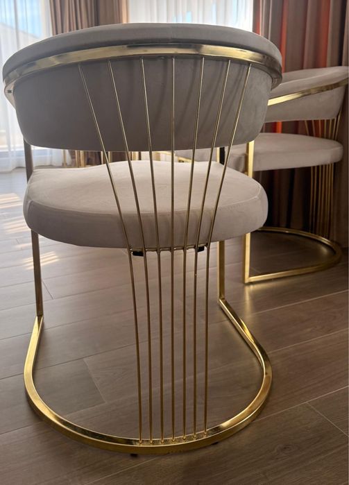 Scaune dining auriu / crem