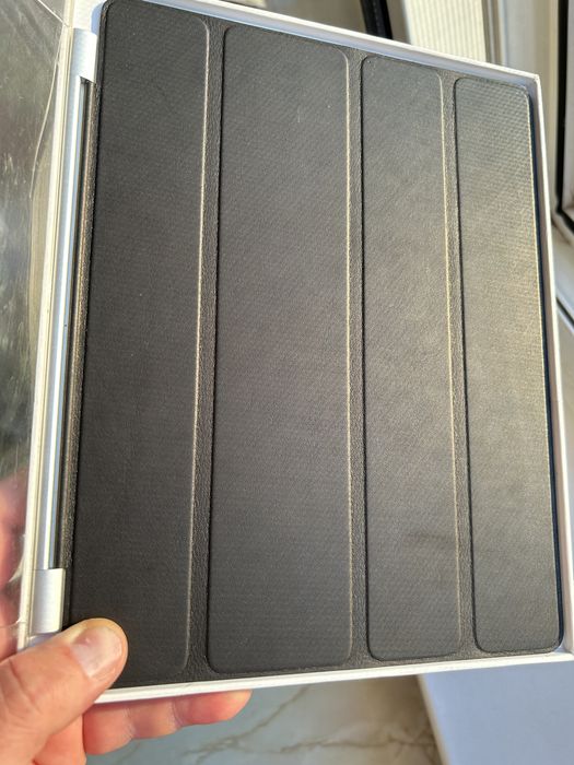 iPad Smart Cover din piele-nou