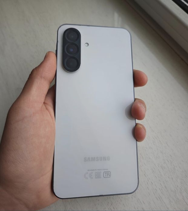 Samsung a56, 128 гб