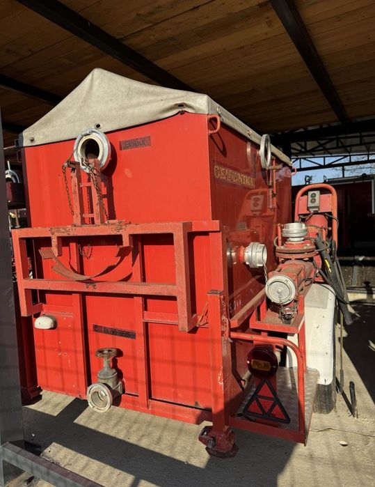 Motopompa Remorca Germania cu bazin de apa 1200 litri cu pompa electri