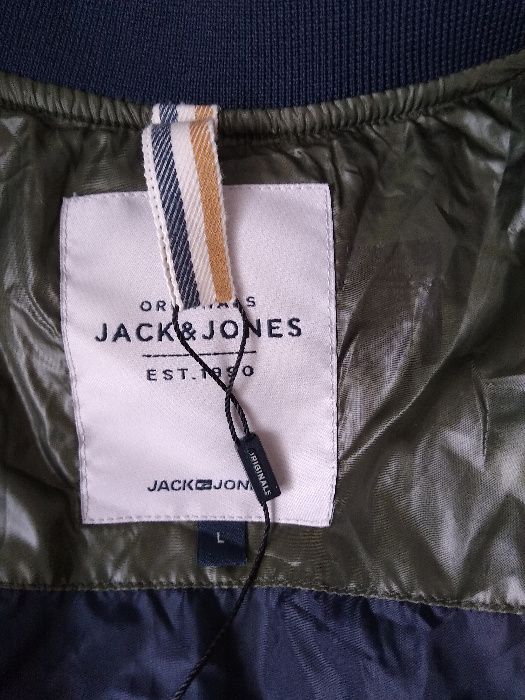 Ново  Jack &Jones яке