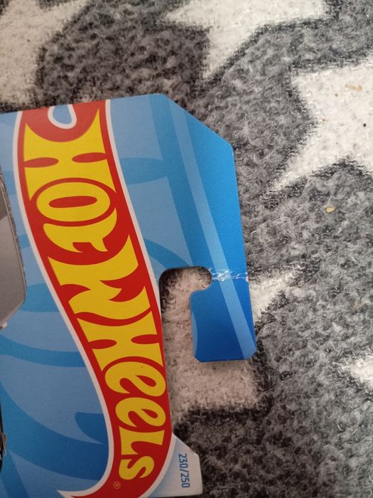 Hot Wheels ’59 Chevy Impala Treasure Hunt (TH)