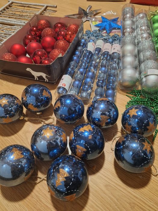 Vand decorațiuni brad craciuni