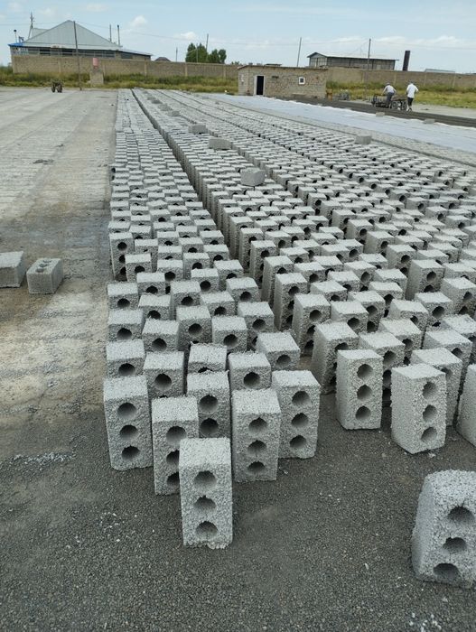 Шлакаблок строительный