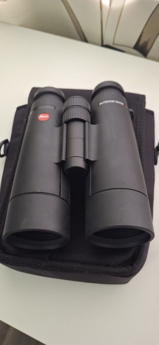 Бинокъл Leica - Ultravid 10х50 HD Plus