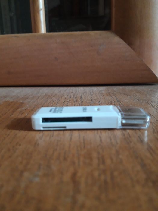 Кардридер для флешек