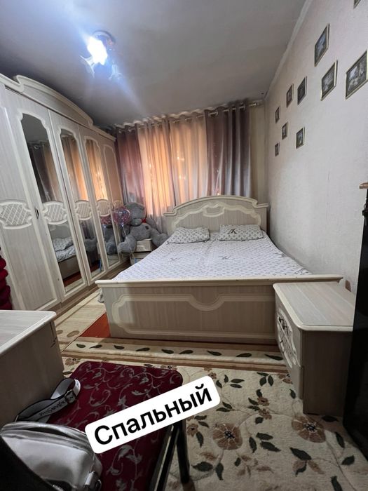 3хонали квартира срочна сотилади.