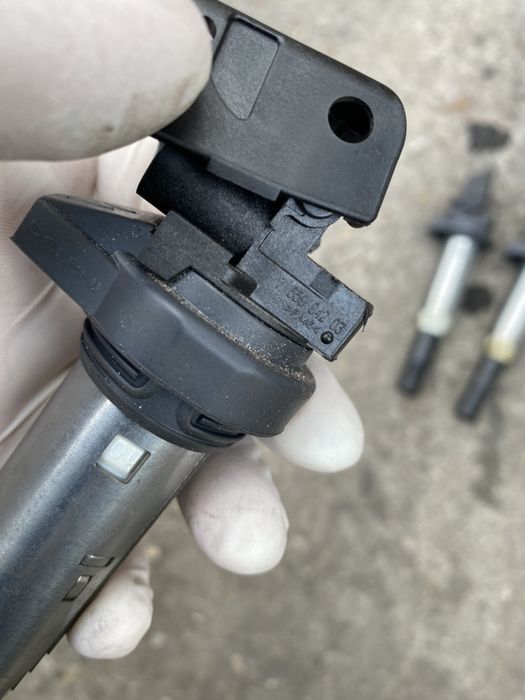 Bobina inductie bmw 318i 320i n43b20a e90 e91 e92 e87