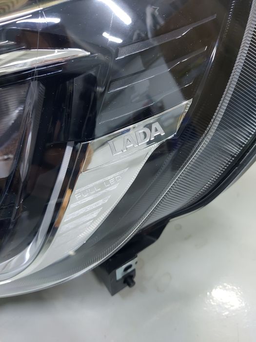 Фара левая Веста FL