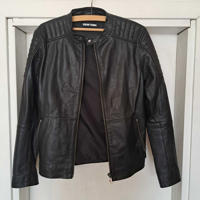 НАМАЛЕНИЕ на черно кожено яке/ест. кожа/-рокерски тип-99лв.от 149лв.