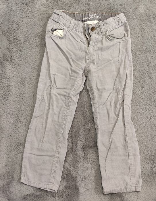 ВСИЧКО за 12лв Панталони 104 размер за момче