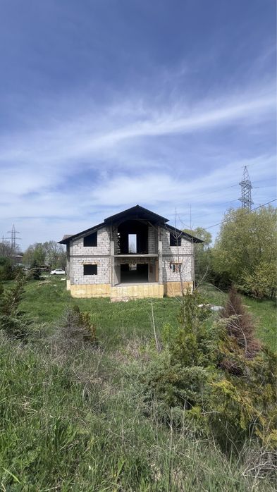 Продам участок с домом