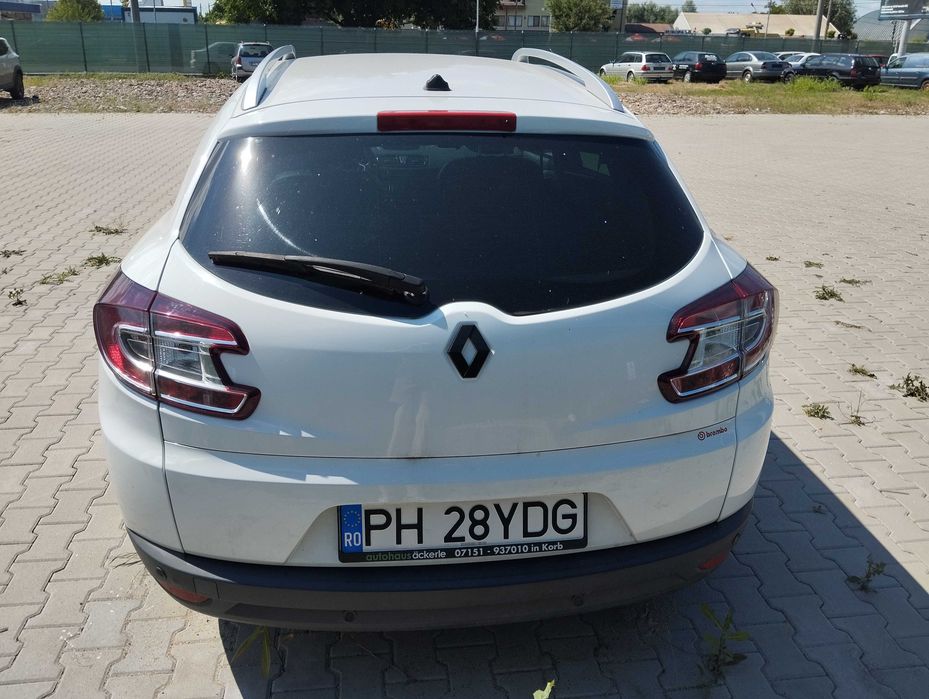 Vând megane3 , motor 1,5 dci 110cp,proprietar,an fab 2012 luna 11