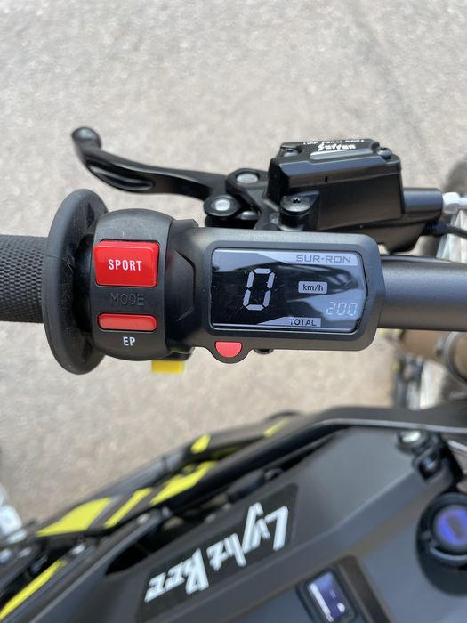 Surron Light Bee X 2025 | 200 км | Чисто нов!