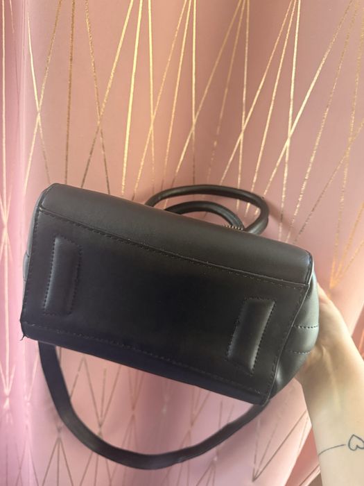 Geanta Givenchy antigona small