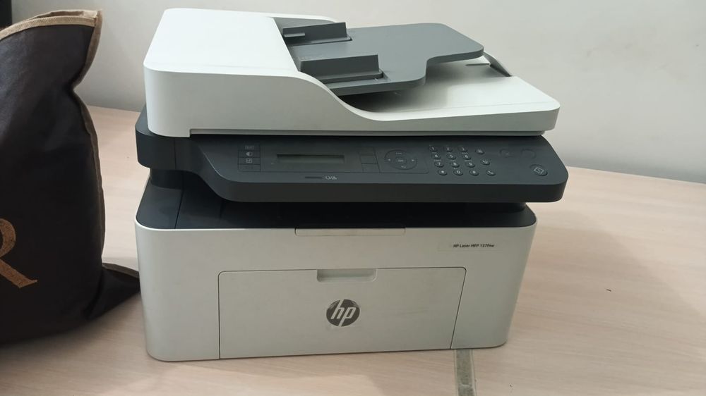 Принтер HP Laser MFP 137fnw