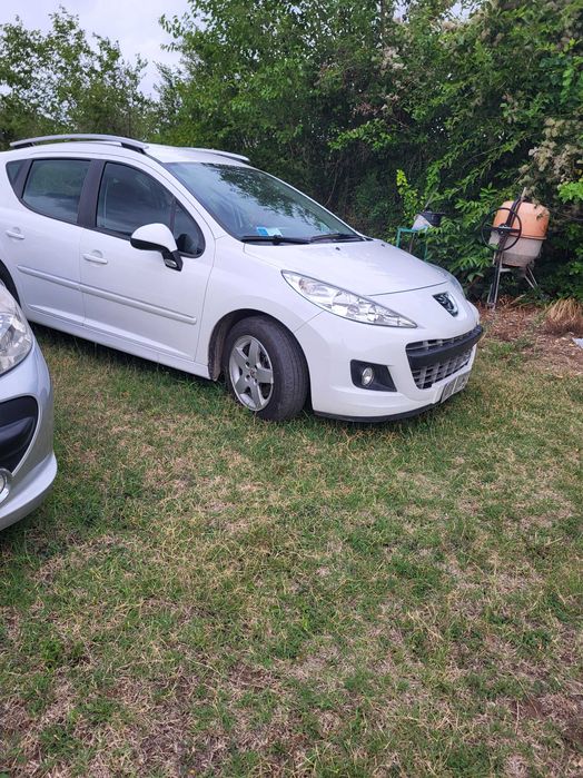 Peugeot 207SW  Колата е безупречно няма никой забележки