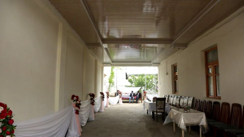 Srochna sotiladi. Срочно продаётся дом.