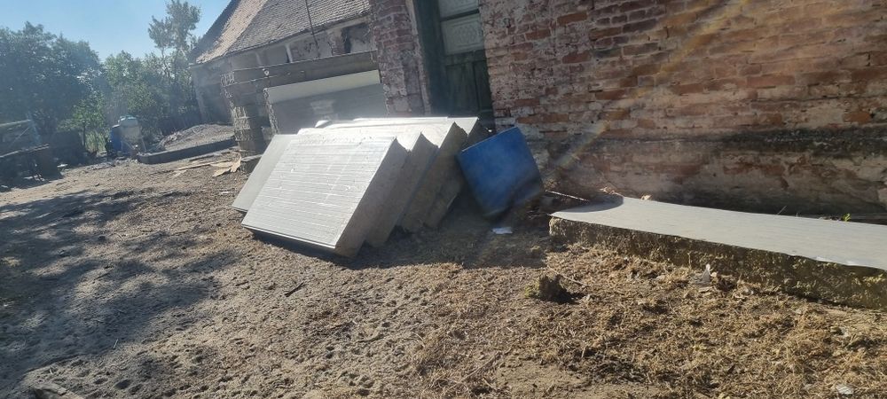 Panouri Sandwich de 20 vata bazaltica