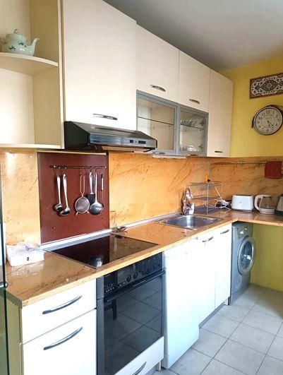 Дава се под наем Тристаен апартамент в Бургас, Възраждане - 75 кв.м за 433.5 € - Снимка #3