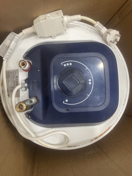 Продаю запчасти от бойлера