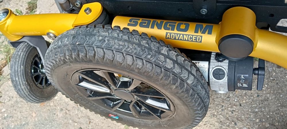 Scaun carucior handicap DIETZ Sango M  Advanced, Mid Wheel Drive, 2023