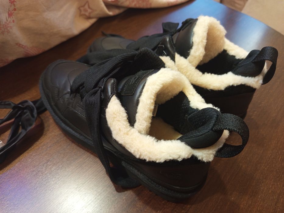 Дамски обувки - UGG