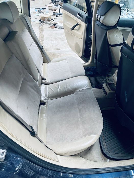 Volkswagen Passat 2.3 VR5