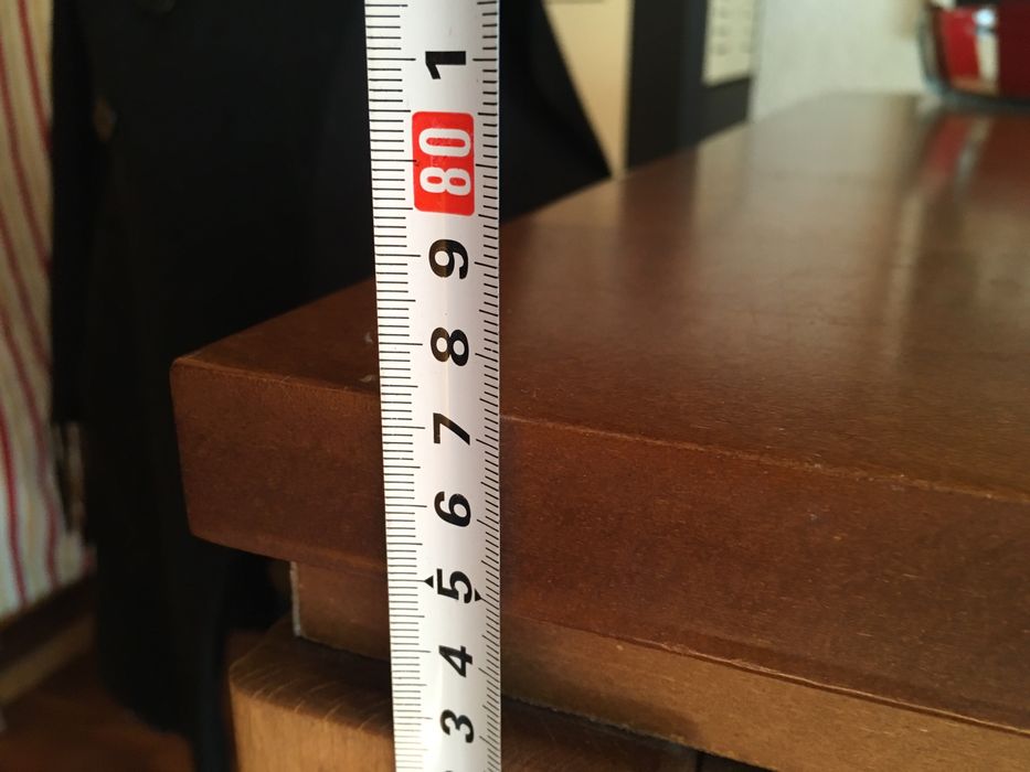 Продавам масив маса от бук/дъб естествено дърво.