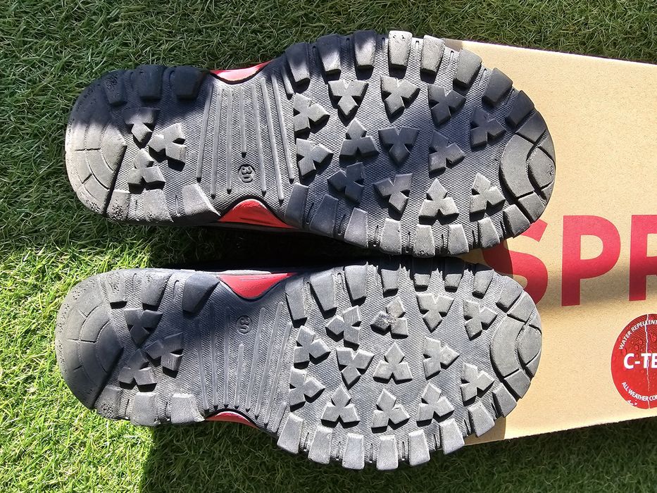 Боти за деца! 10 лв.