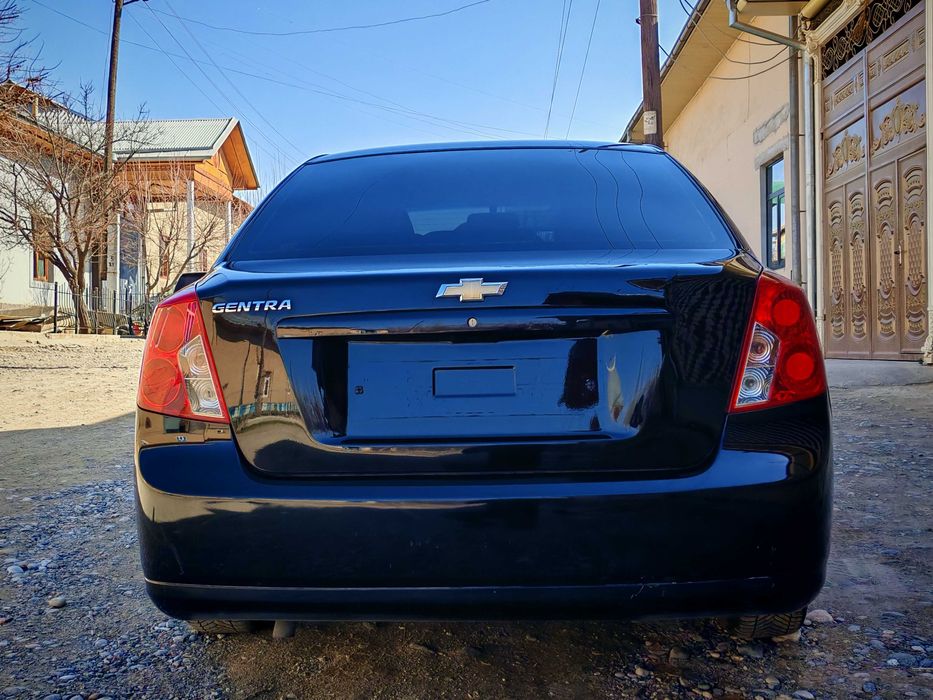 Шевралет жентра...