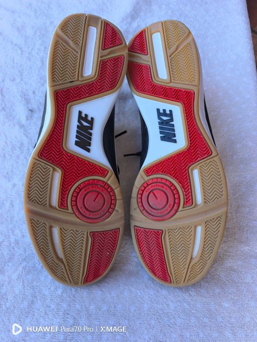 Футболни обувки за зала nike tiempo номер 46 стелка 30см