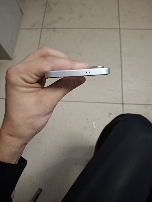 Продам Самсунг s 25 fe