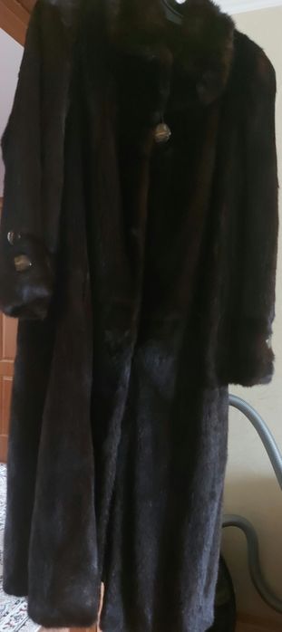 Продам шуба натуральн ,150мың,