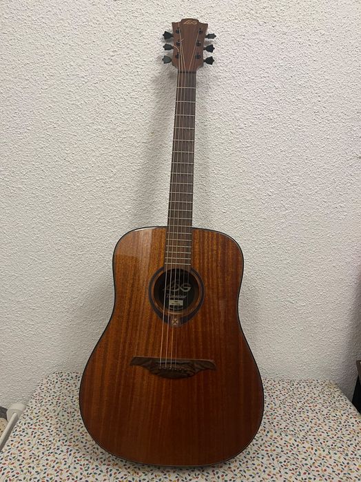 Chitară acustică LAG Tramontane T90D