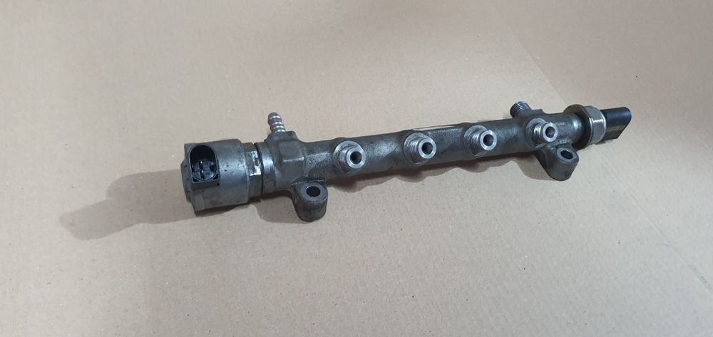 Rampa injectoare 2.0 tdi euro 6 04L089G passat b8 golf 7 audi seat