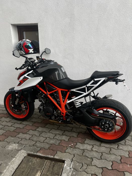 Ktm super duke 1290 r 2017